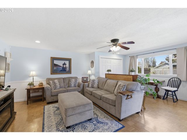 4440 Sw WESTWIND Ct, Beaverton, OR 97078