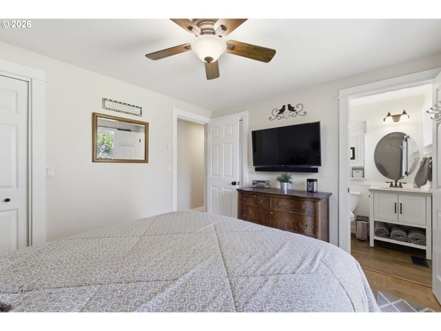 4440 Sw WESTWIND Ct, Beaverton, OR 97078