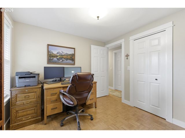 4440 Sw WESTWIND Ct, Beaverton, OR 97078