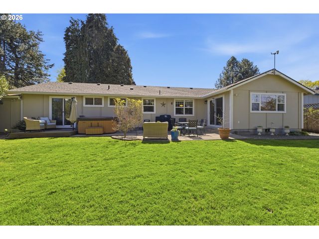 4440 Sw WESTWIND Ct, Beaverton, OR 97078