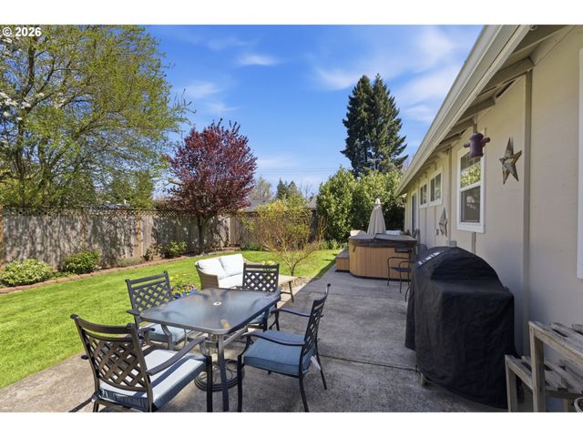 4440 Sw WESTWIND Ct, Beaverton, OR 97078