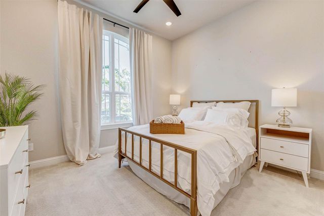 1719 Rustling Creek Drive, Missouri City, TX 77459