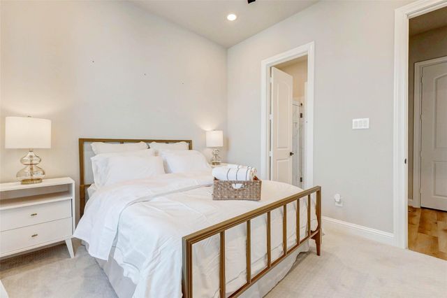 1719 Rustling Creek Drive, Missouri City, TX 77459