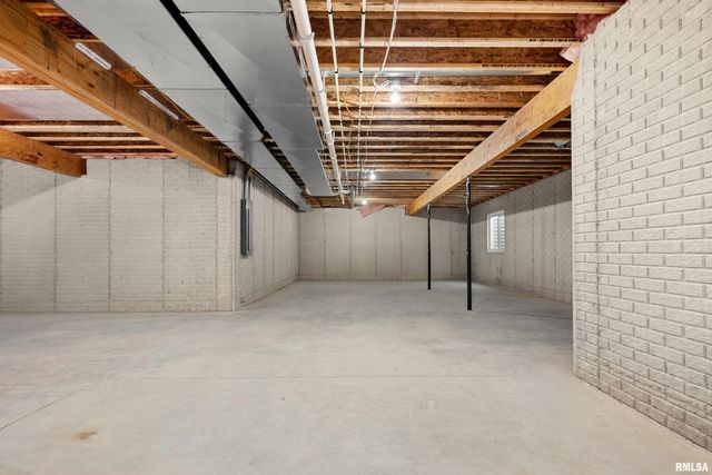 14988 E COUNTRY CLUB Drive, Cuba, IL 61427