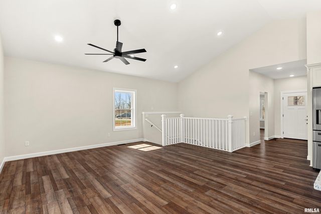 14988 E COUNTRY CLUB Drive, Cuba, IL 61427