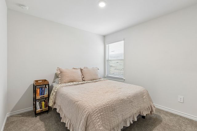 9900 Tinsley Street, Aubrey, TX 76227