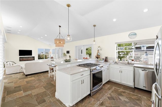 18 Byron Close, Laguna Niguel, CA 92677