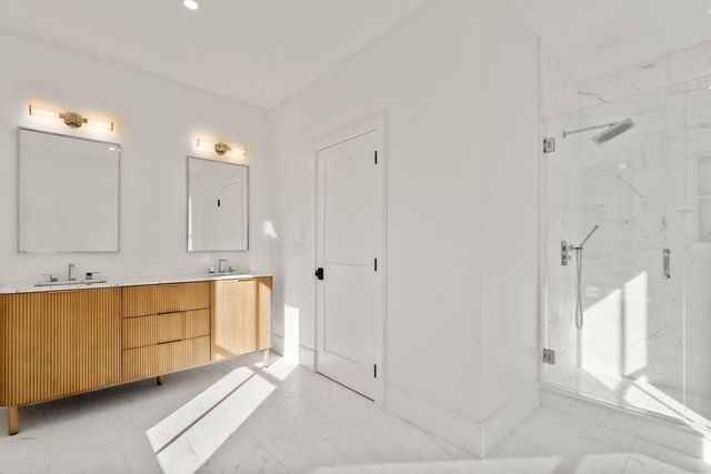 365 Worcester St, Wellesley, MA 02481