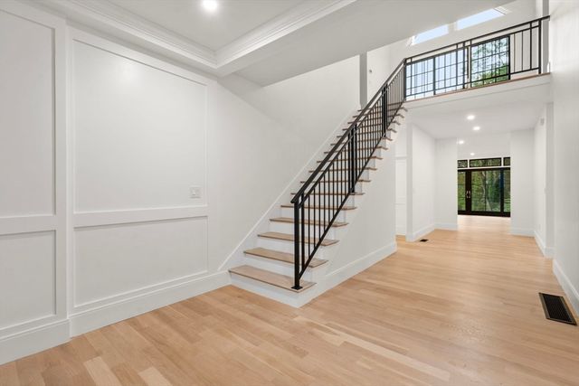 365 Worcester St, Wellesley, MA 02481