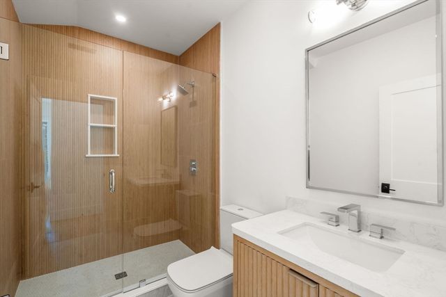 365 Worcester St, Wellesley, MA 02481