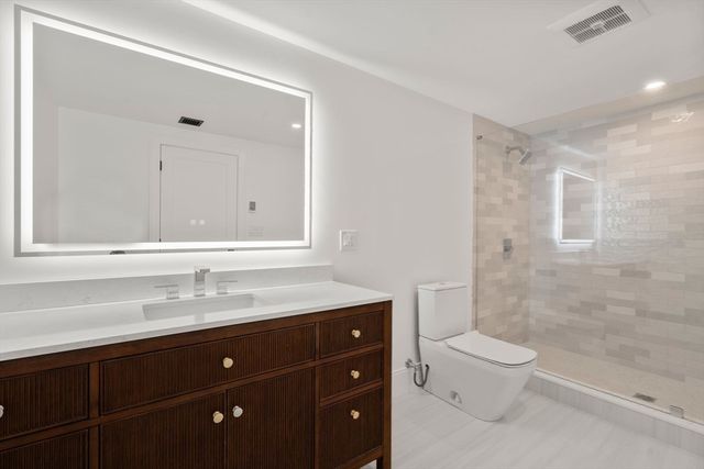 365 Worcester St, Wellesley, MA 02481