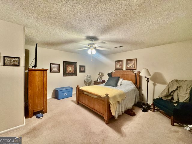 116 Lake Pointe Drive, Warner Robins, GA 31088