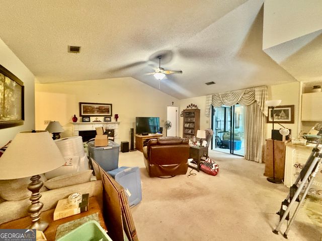 116 Lake Pointe Drive, Warner Robins, GA 31088
