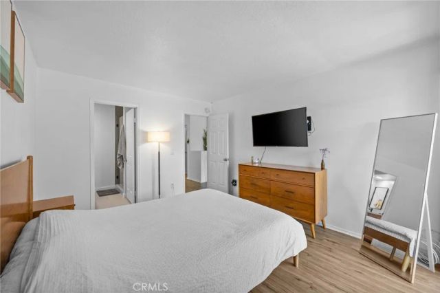 7841 Essex Drive 202, Huntington Beach, CA 92648