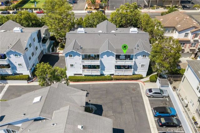 7841 Essex Drive 202, Huntington Beach, CA 92648