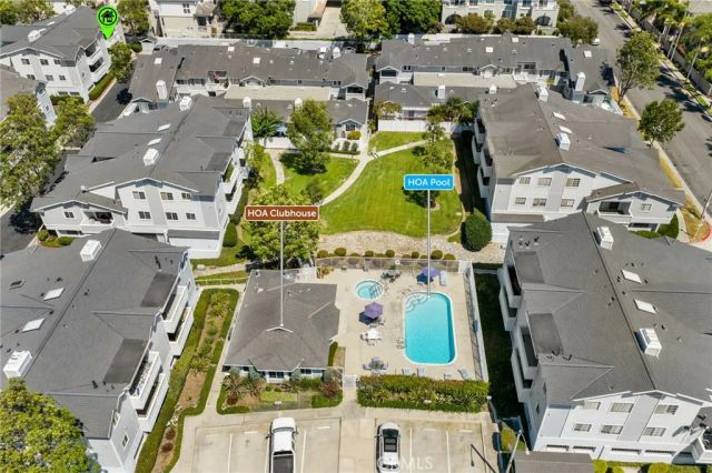 7841 Essex Drive 202, Huntington Beach, CA 92648