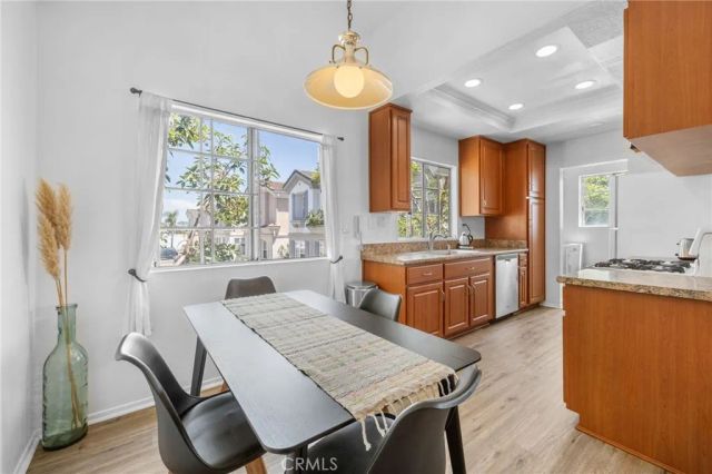 7841 Essex Drive 202, Huntington Beach, CA 92648