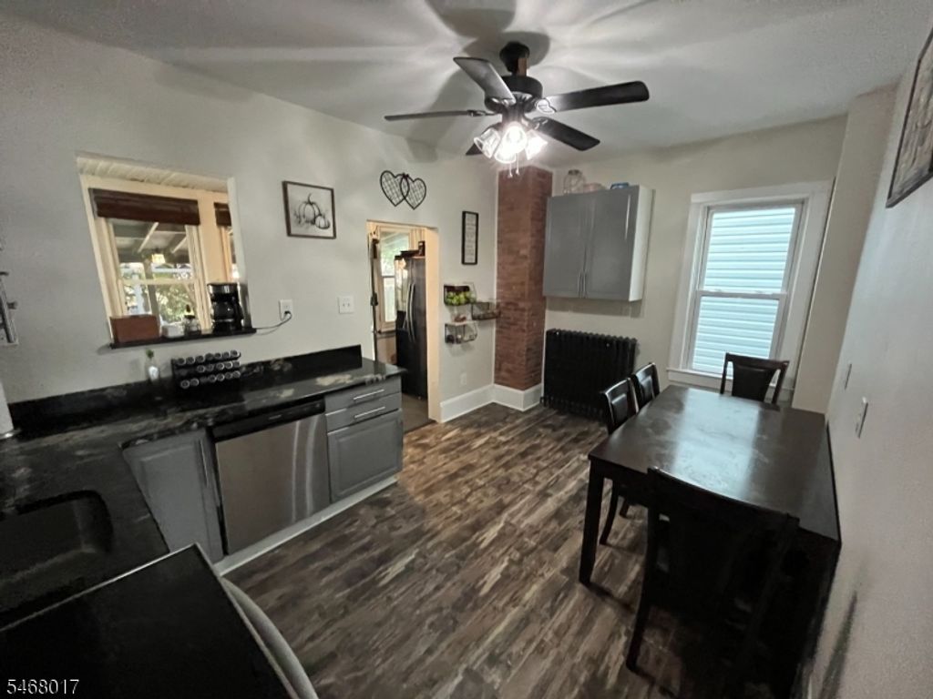 82 Evelyn Ave, Phillipsburg Town, NJ 08865 — photo 5