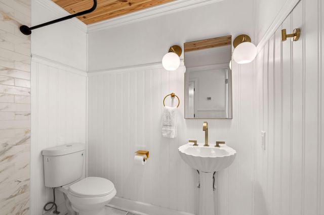 113 Sandy Branch Road, Saint George, SC 29477