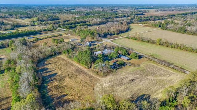 113 Sandy Branch Road, Saint George, SC 29477