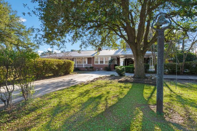 113 Sandy Branch Road, Saint George, SC 29477