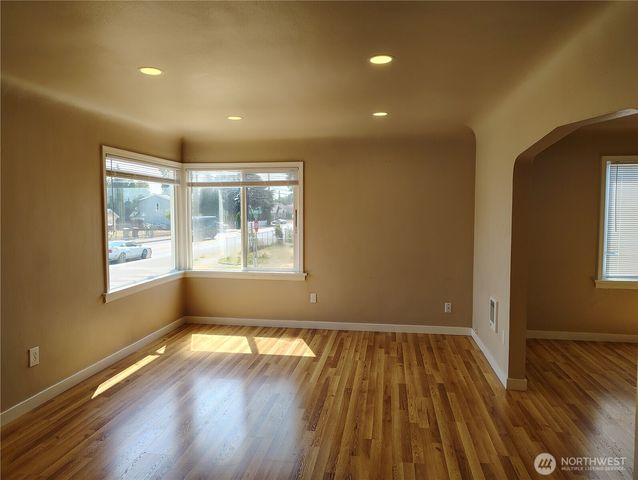 5324 McKinley Avenue, Tacoma, WA 98404