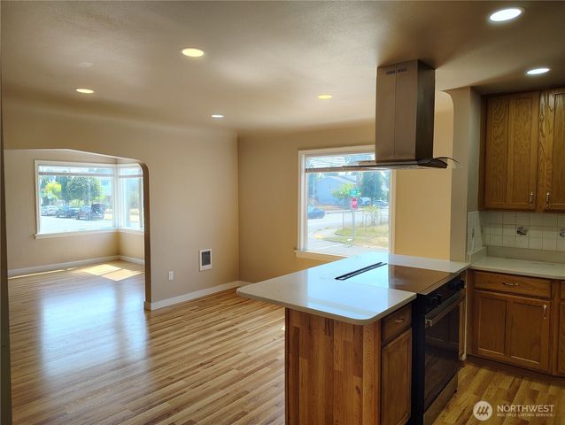 5324 McKinley Avenue, Tacoma, WA 98404