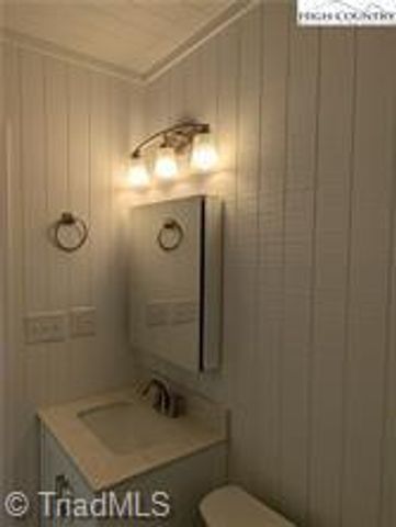 109 Southside Drive, Sparta, NC 28675