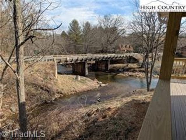 109 Southside Drive, Sparta, NC 28675