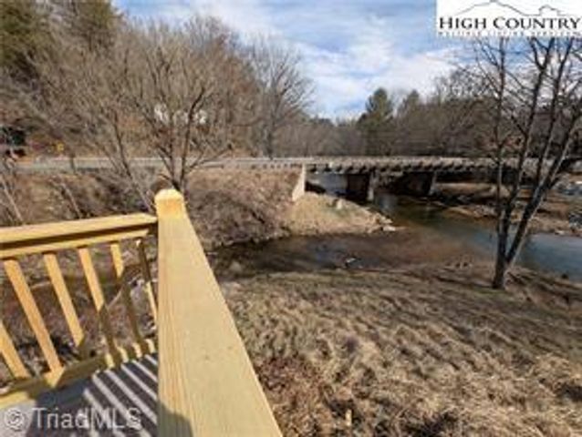 109 Southside Drive, Sparta, NC 28675