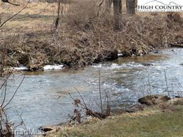 109 Southside Drive, Sparta, NC 28675