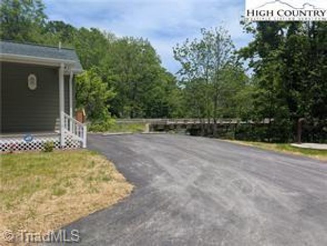 109 Southside Drive, Sparta, NC 28675