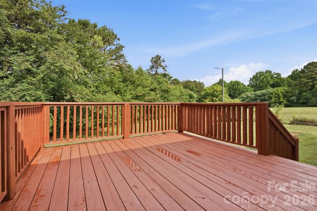 127 Quiet Acres Trail 20, Harmony, NC 28634