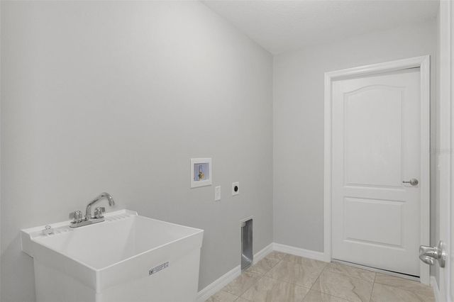 13025 MEINERT AVENUE, Brooksville, FL 34613