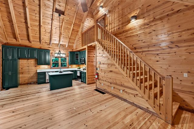 357 Hemlock Trail, Blue Ridge, GA 30513