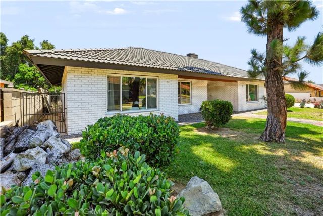 1033 Alta Loma, Corona, CA 92882