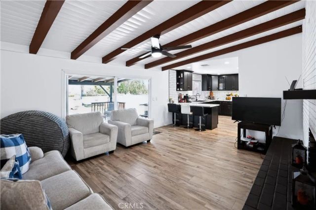 1033 Alta Loma, Corona, CA 92882