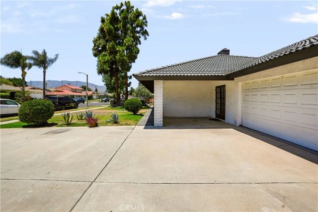 1033 Alta Loma, Corona, CA 92882