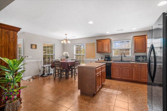 208 Gladstone Drive, Ringgold, GA 30736