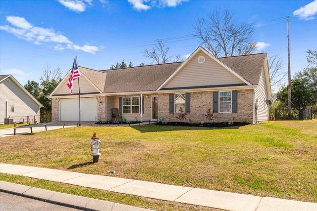 208 Gladstone Drive, Ringgold, GA 30736