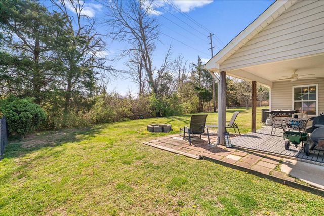208 Gladstone Drive, Ringgold, GA 30736