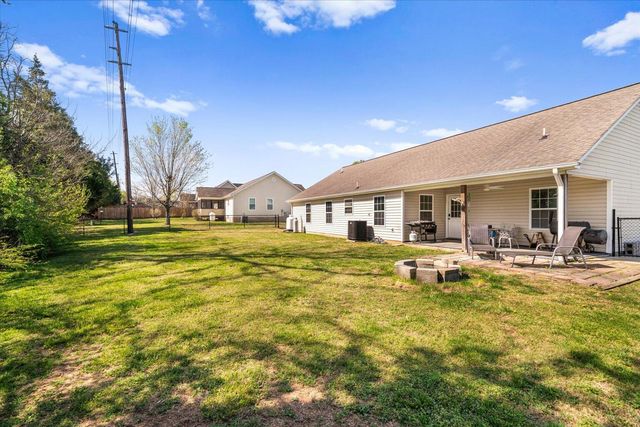 208 Gladstone Drive, Ringgold, GA 30736