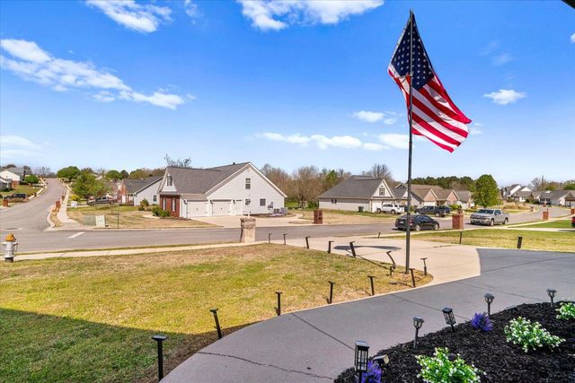 208 Gladstone Drive, Ringgold, GA 30736