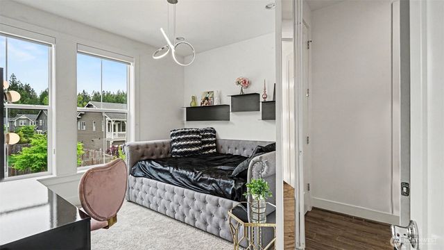 1359 Bandera Avenue SE, North Bend, WA 98045