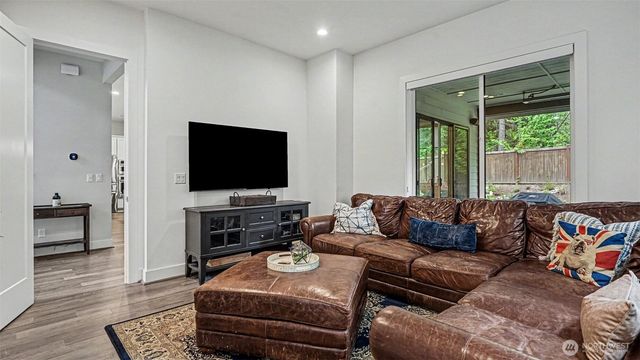 1359 Bandera Avenue SE, North Bend, WA 98045