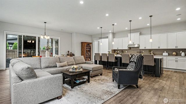 1359 Bandera Avenue SE, North Bend, WA 98045