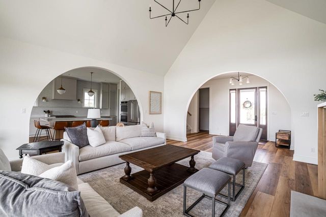 N59W27425 Autumn COURT, Lisbon, WI 53089