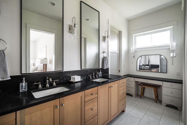 N59W27425 Autumn COURT, Lisbon, WI 53089