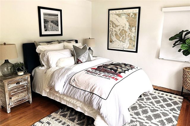 924 Park Avenue, Laguna Beach, CA 92651