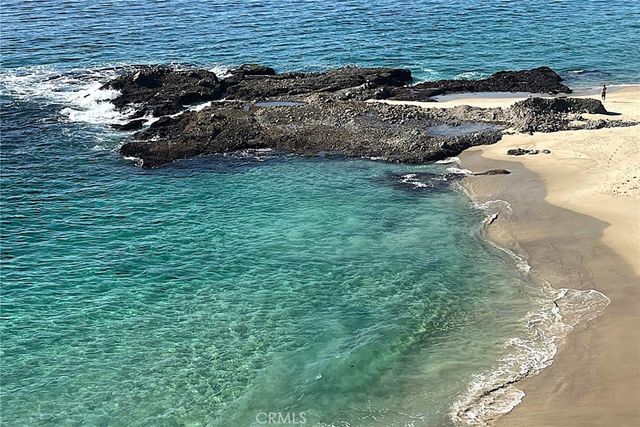 924 Park Avenue, Laguna Beach, CA 92651